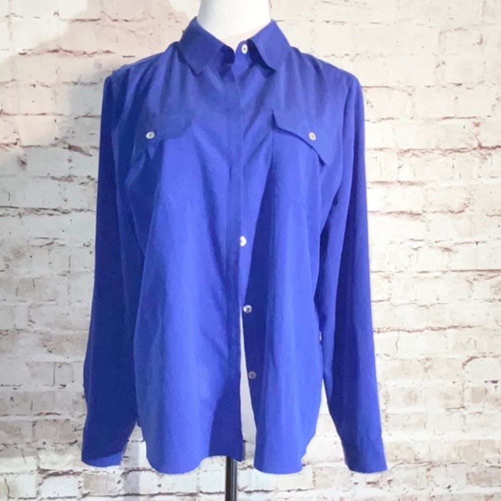 🔵 CHICOS BUTTON DOWN 🔵